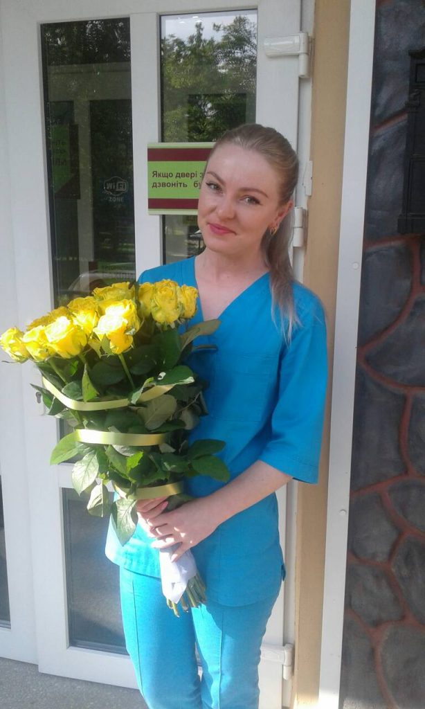 букет 25 желтых роз в Полтаве фото