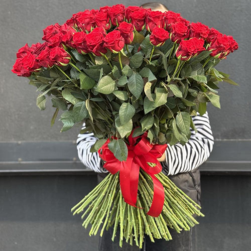 фото букета 101 красная роза