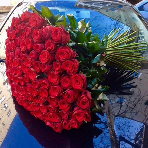 категория товаров 101 роза в букете | «Роза Сум»